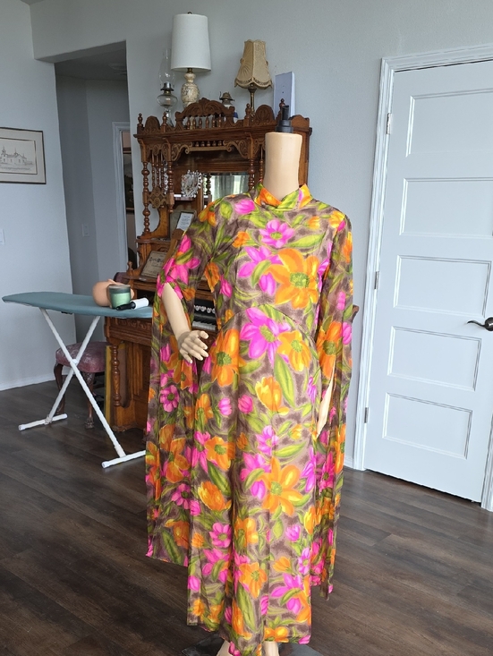 Vintage Dresses & Skirts - One Of A Kind 1960s Vintage Floral Maxi Dress in Pink & Orange